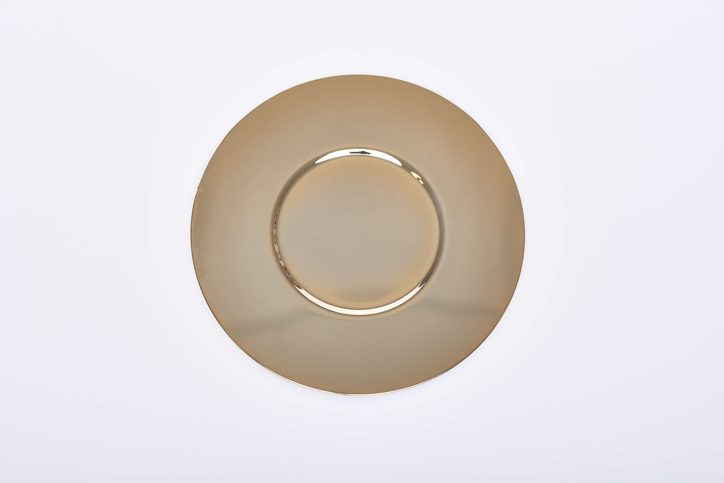 Patena Ø 15,5 cm, impronta Ø 8cm.