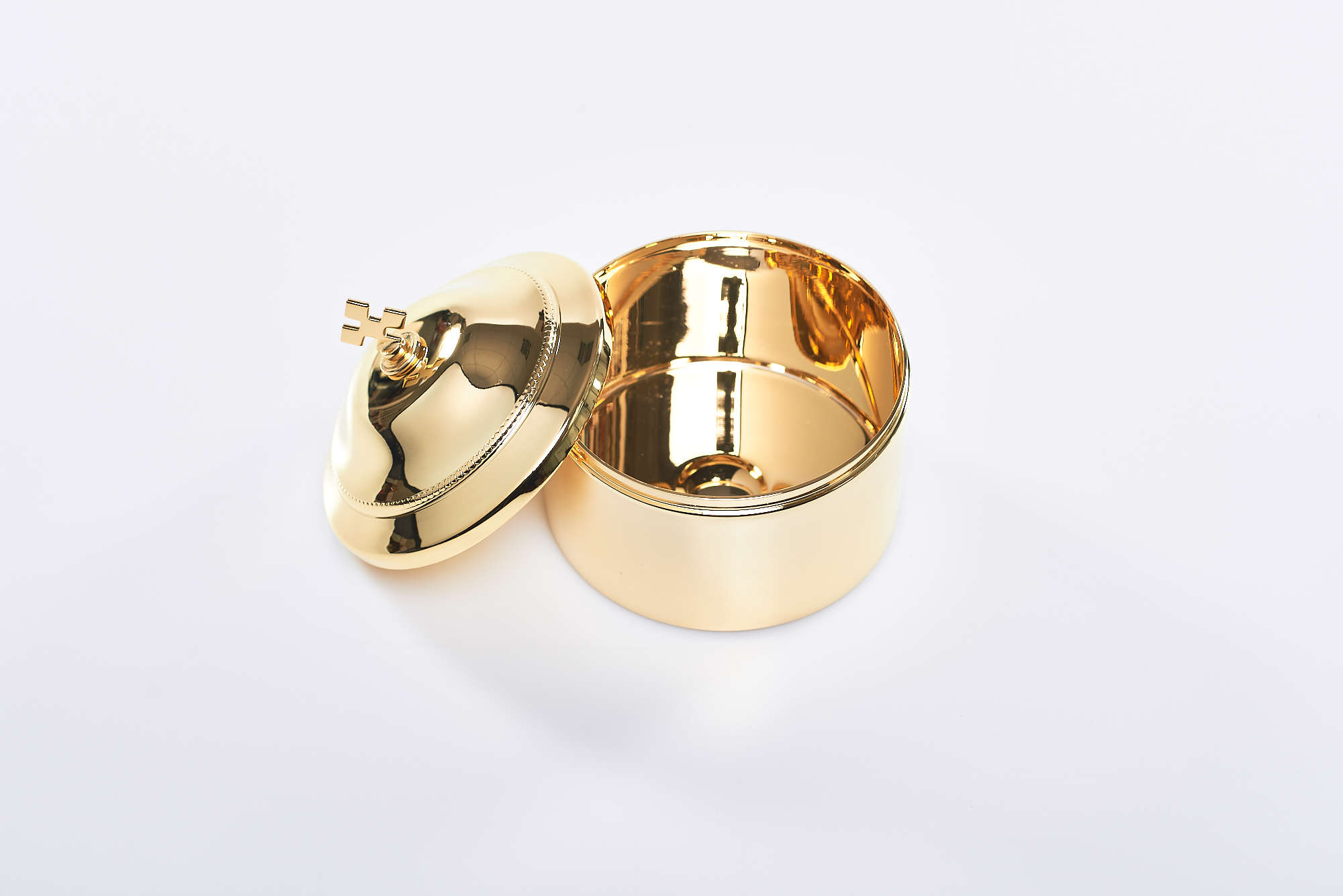 Scatola porta Ostie in ottone dorato