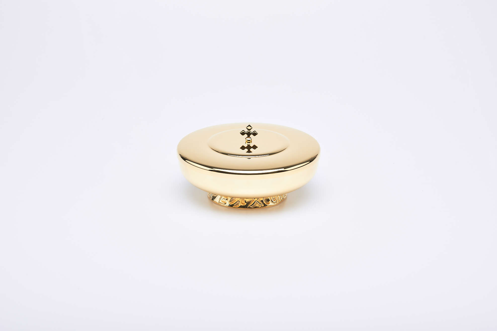 Pissidi con piede e coperchio