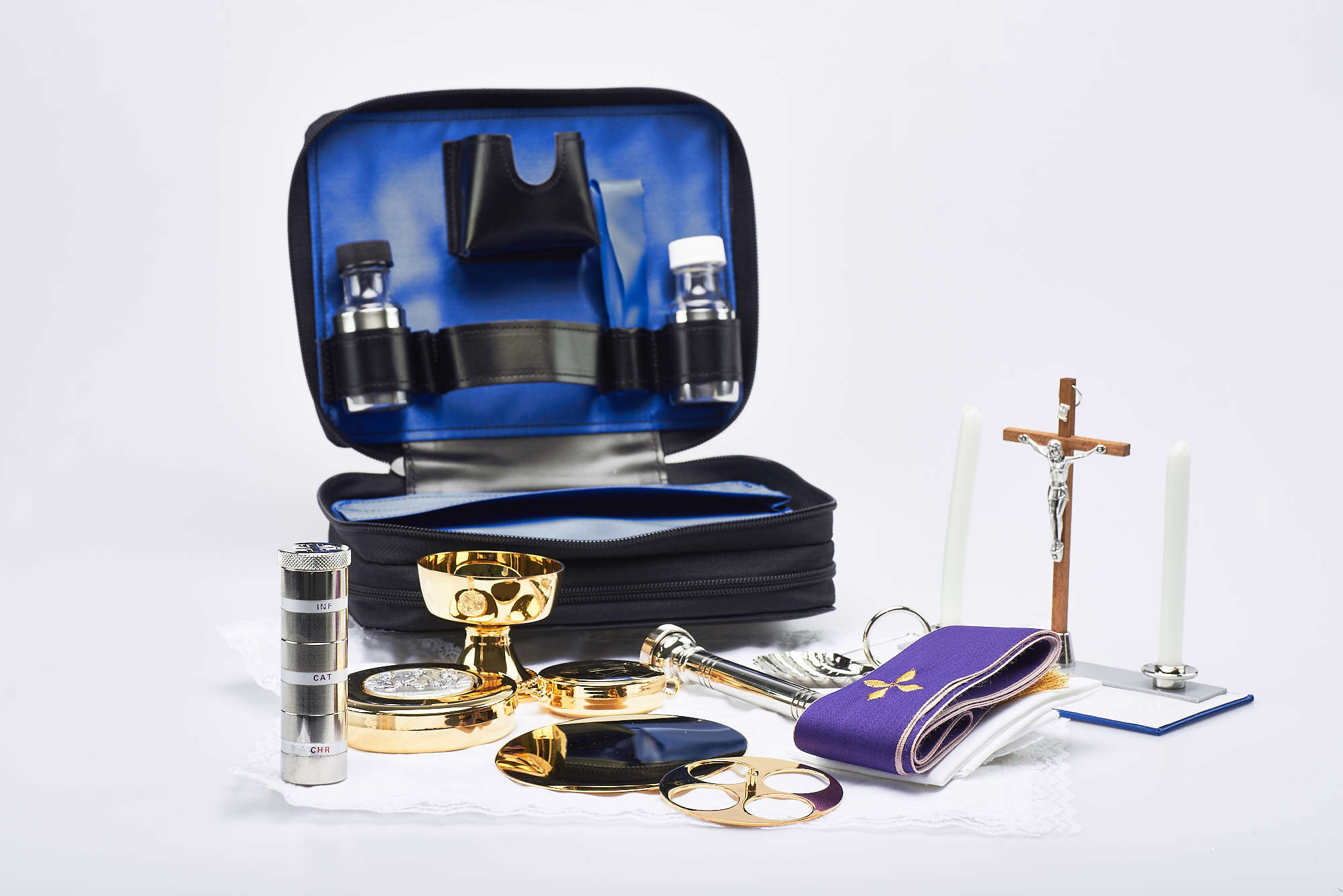 Completo a due scomparti per Celebrazione e Servizi